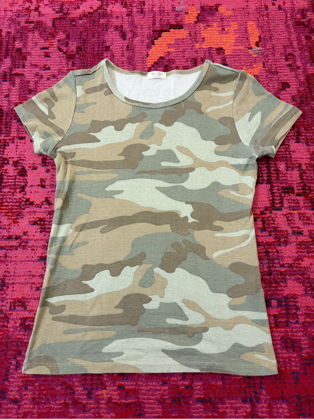 Brandy Melville Camo baby tee